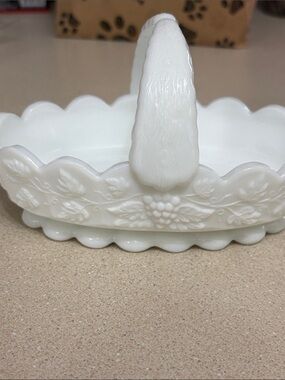 Vintage Westmoreland milk glass small oval basket featuring  Grape Pattern
